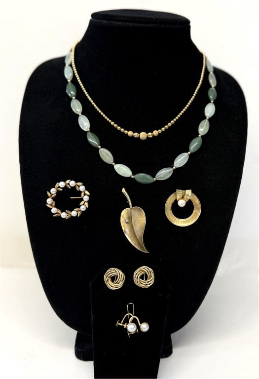 JEWELRY INC. 2 CIRCLE PINS W/ PEARLS, LEAF PIN, GOLD BEADS, KNOT EARRINGS, PEARL EARRINGS ALL 14KT & (1 of 13)