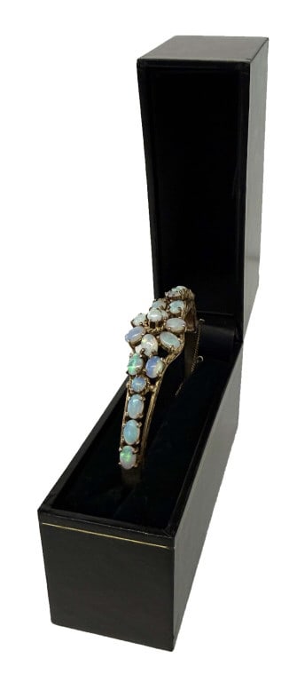 14 KT YELLOW GOLD & OPAL BANGLE BRACELET 8 1/2" DIAM APPROX. 12 DWT (1 of 5)