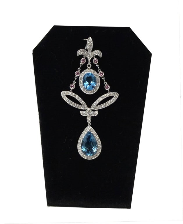 14KT WHITE GOLD CHANDELIER PENDANT W/ DIAMONDS, BLUE TOPAZ& PINK TOURAMLINE APPROX. 2 1/2" 4.6 DWT: 14KT WHITE GOLD CHANDELIER PENDANT W/ DIAMONDS, BLUE TOPAZ& PINK TOURAMLINE APPROX. 2 1/2" 4.6 DWT