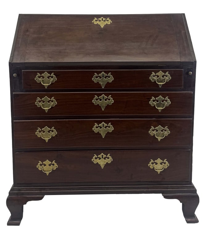 GODDARD TOWNSEND, NEWPORT RI, SLANT LID DESK BLOCKED TRIPLE SHELL INTERIOR 42 1/4" X 36" X 19 1/2": GODDARD TOWNSEND, NEWPORT RI, SLANT LID DESK BLOCKED TRIPLE SHELL INTERIOR 42 1/4" X 36" X 19 1/2"