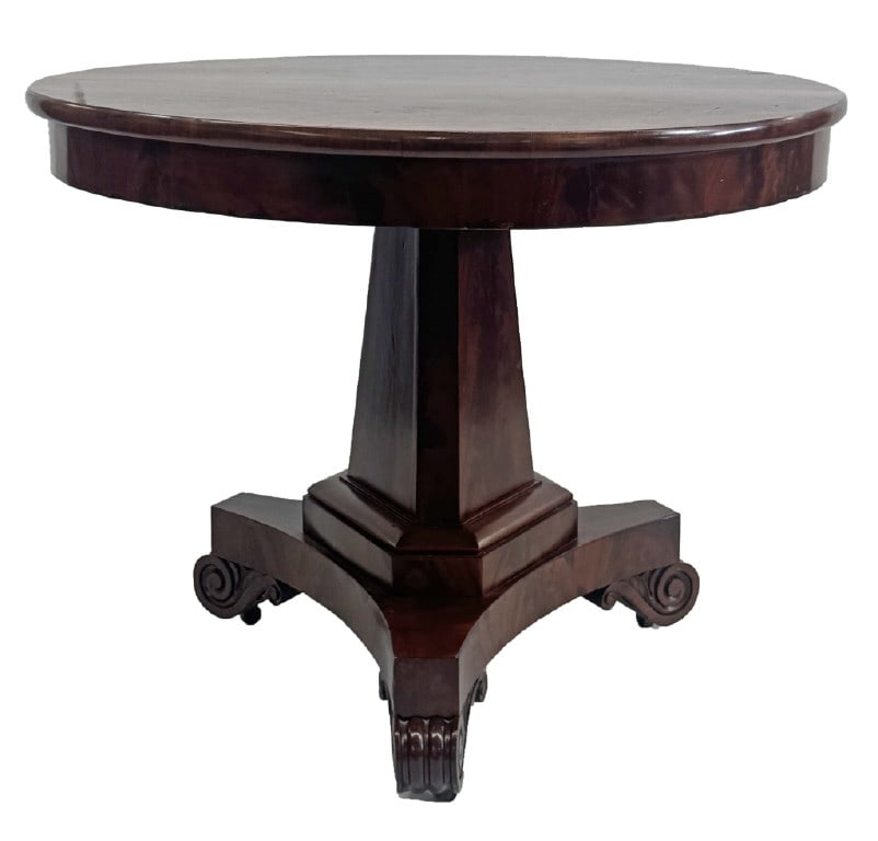 DIMINUTIVE MAHOGANY CENTER TABLE ATTRIB. TO ISAAC VOSE, BOSTON 29 1/2" X 36" (1 of 5)
