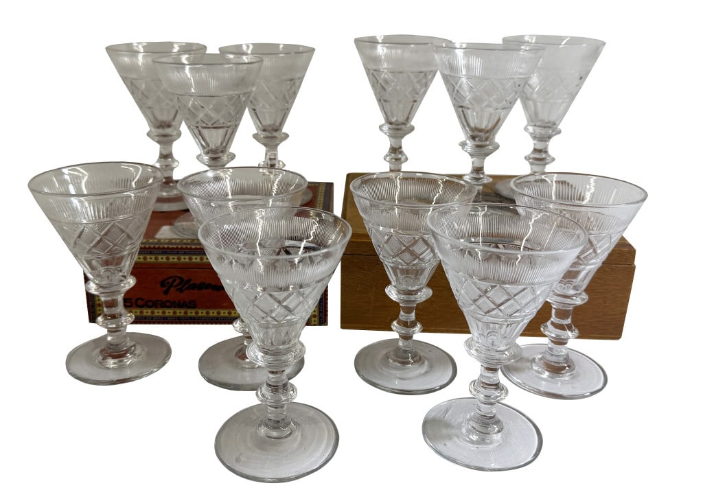 EXQUISITE SET OF 12 PITTSBURGH FLINT CUT CRYSTAL WINE GLASSES, POLISHED PONTILS, PROV. BELLFIELD (1 of 4)