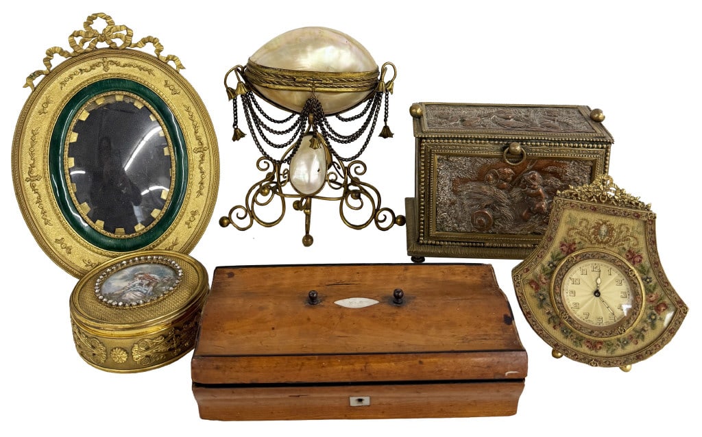 6 CONTINENTAL DRESSER OBJECTS INC. FRAME, RING BOX SEWING BOX, CLOCK, ETC (1 of 14)