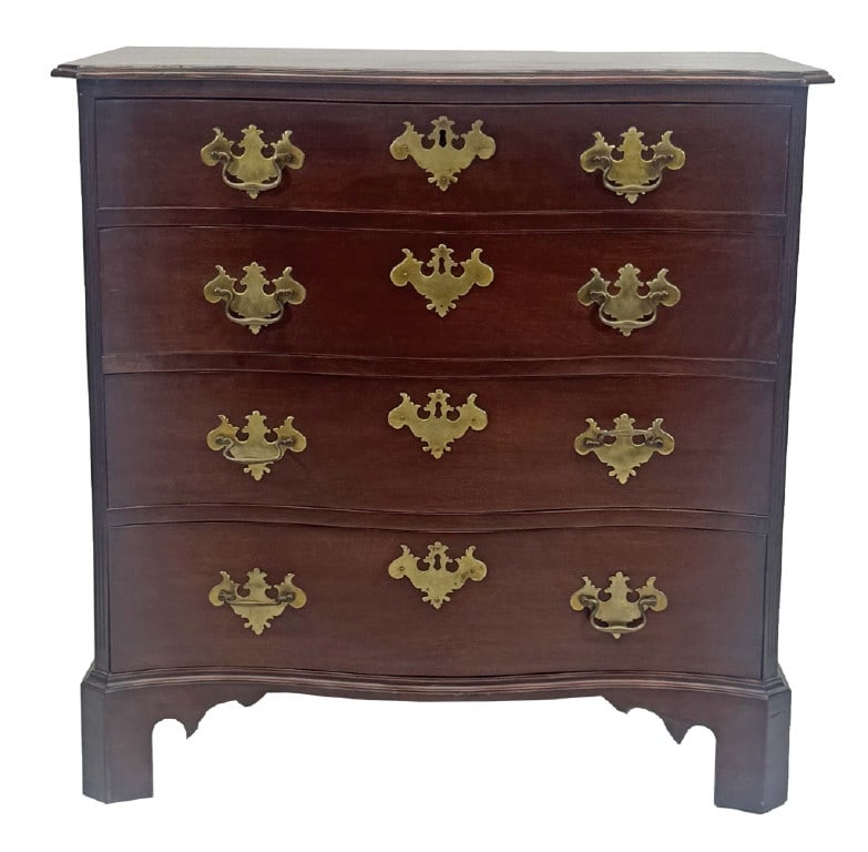MAHOGANY 4 DR SERPENTINE FRONT CHEST 32 3/4" X 30" X 20" (1 of 5)