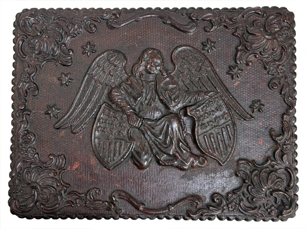 MID 19THC. AMERICAN GUTTA PERCHA PATRIOTIC BOX W/ ANGEL CARRYING AMERICAN SHIELD 3 1/2" X 10 1/2" X (1 of 7)