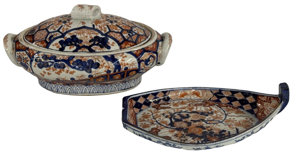 2 PCS. IMARI PORCELAIN TAKARABUNE DISH & COVERED TUREEN 12 1/2" LONG (1 of 8)