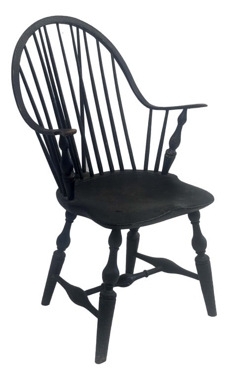 CONTINUOUS ARM BRACE BACK WINDSOR W/ BULBOUS TURNINGS IN OLD BLACK PAINT OVER GREEN 37" X 22 1/2" X: CONTINUOUS ARM BRACE BACK WINDSOR W/ BULBOUS TURNINGS IN OLD BLACK PAINT OVER GREEN 37" X 22 1/2" X 16"