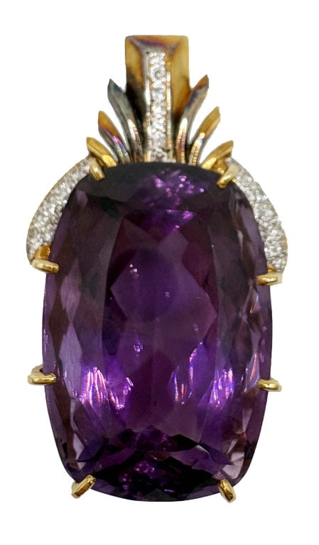 LG AMETHYST CLIP ON PENDANT IN 18KT YELLOW GOLD WITH DIAMOND ACCENTS 2" LONG APPROX. 21.3 DWT: LG AMETHYST CLIP ON PENDANT IN 18KT YELLOW GOLD WITH DIAMOND ACCENTS 2" LONG APPROX. 21.3 DWT