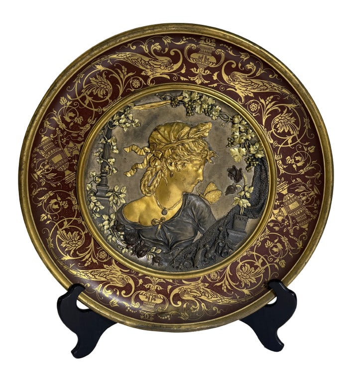 ART NOUVEAU BRONZE PORTRAIT PLAQUE, 12 1/4" (1 of 4)