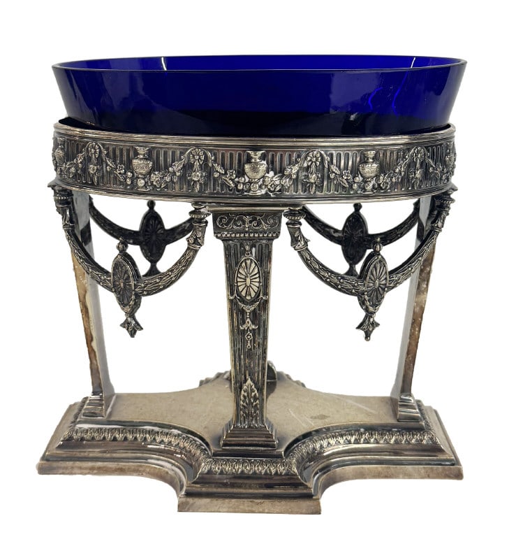 CLASSICAL SILVER PLATED CENTERPIECE W/ COBALT LINER 9 1/4" X 9 1/4" (1 of 9)