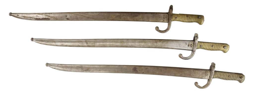 3 FRENCH BAYONETS, 1 CAPTURED & REISSUED BY THE GERMANS, 1- 1867 ISSUE & 1 -1872 ISSUE (28" OVERALL (1 of 11)