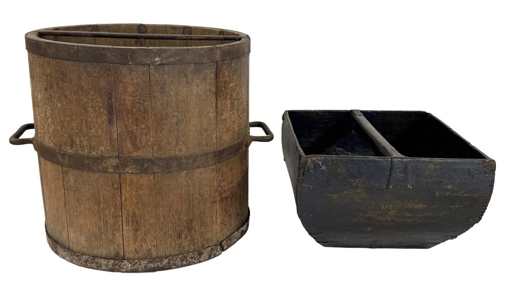 IRON BANDED BUCKET & CARRIER IN BLUE PAINT BUCKET 16 1/4" X 17 1/4" (1 of 15)