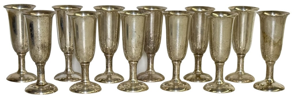 12 STERLING SILVER SCHNAPPS GOBLETS APPROX. 11.77 TROY OZ (1 of 3)