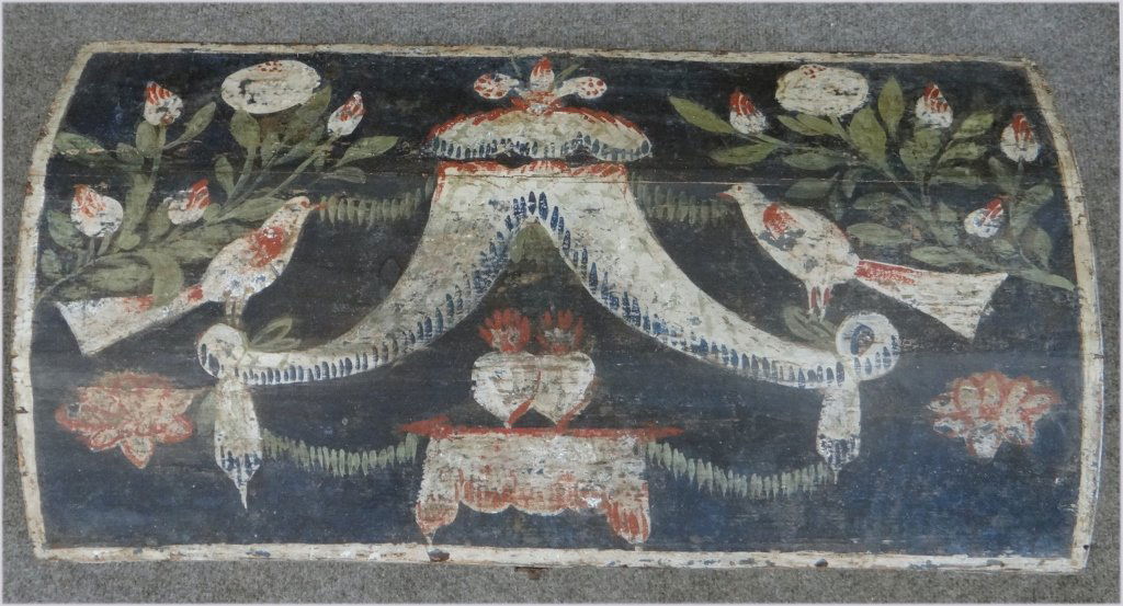 FRENCH PAINT DECORATED DOME TOP BOX: FRENCH PAINT DECORATED DOME TOP BOX EARLY 19THC. 25" WIDE