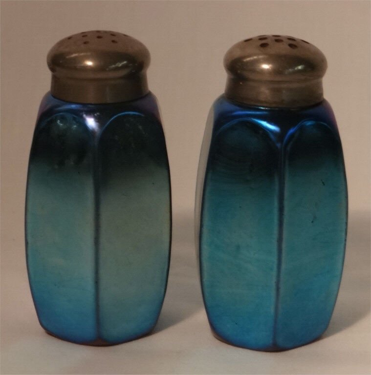 AURENE DARK BLUE S & P SHAKERS (1 of 3)