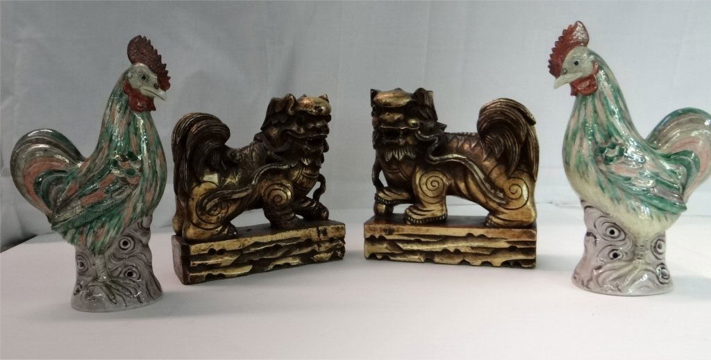 2 CHINESE FOO DOGS & 2 CHINESE PORCEL.AIN ROOSTERS (1 of 5)
