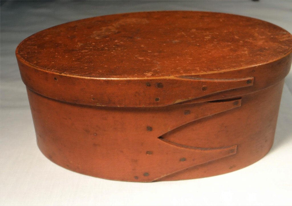 RARE SGND SHAKER BOX, PROV. CATHARINE VEDDER (1 of 6)
