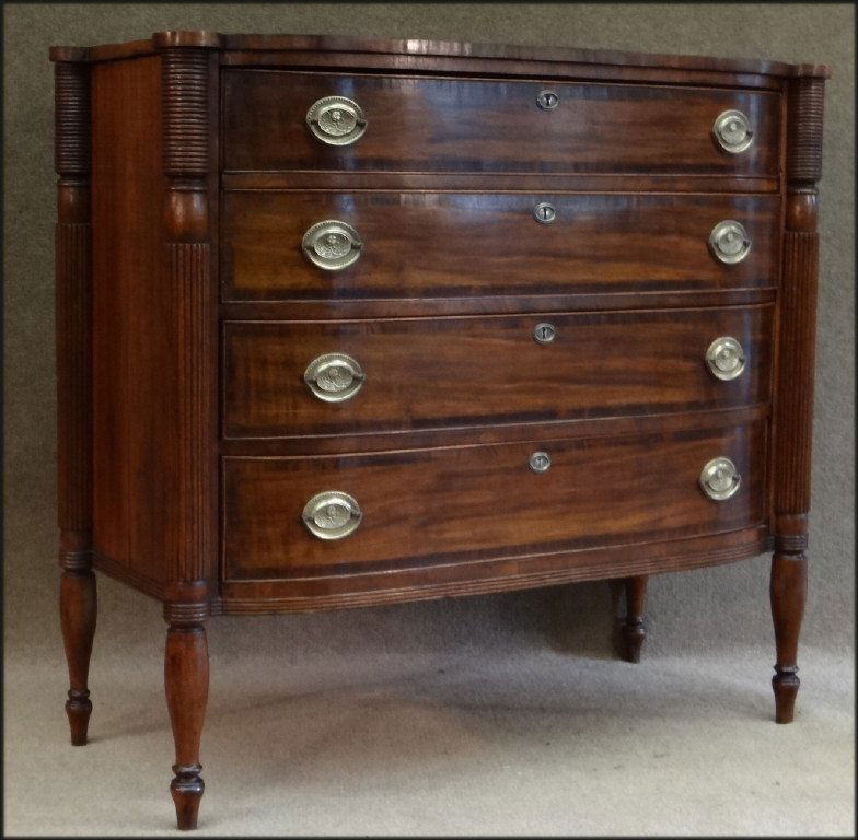 MA BOW FRONT MAHOGANY CHEST C.1820 (1 of 7)