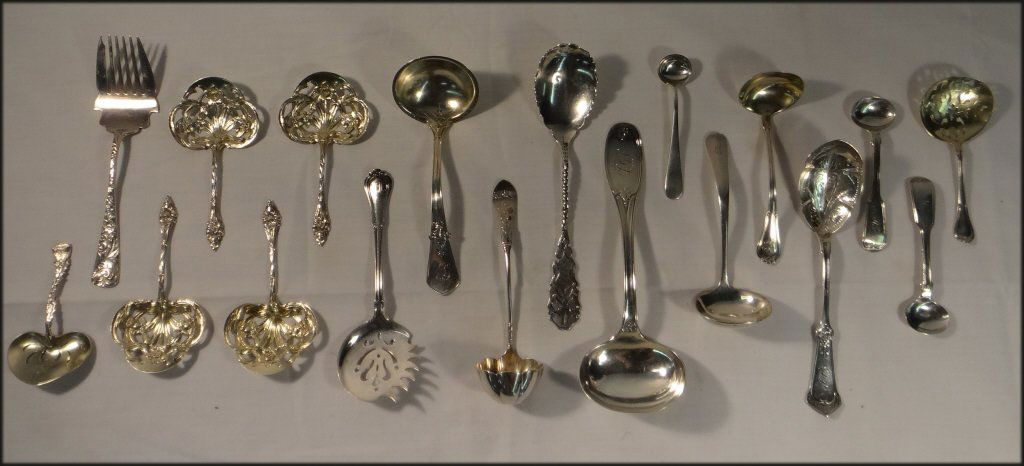 18 STERLING SILVER SERVING PCS INC.TIFFANY,GORHAM, (1 of 8)