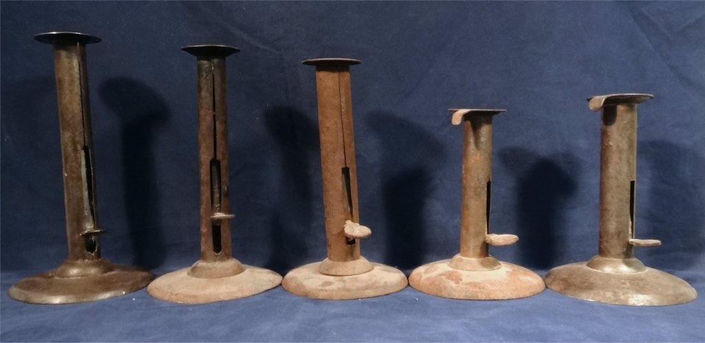 5 HOG SCRAPER PUSH UP CANDLESTICKS (1 of 8)