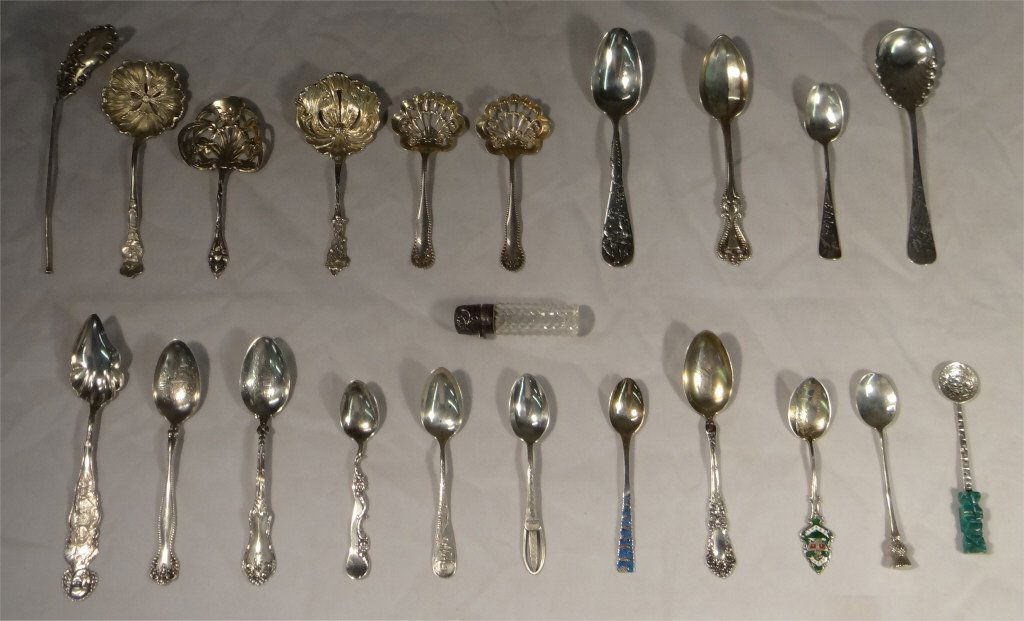 21 ASST'D FANCY & SOUVENIR SPOONS (1 of 7)