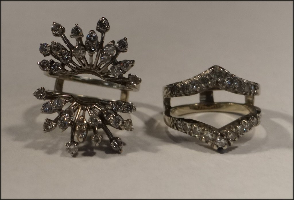 2- 14K WHITE GOLD & DIAMOND GUARD RINGS (1 of 5)