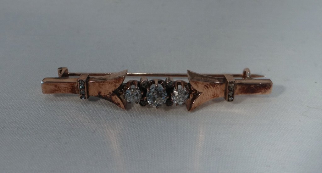 YELLOW GOLD VICTORIAN BAR PIN W/ DIAMONDS (1 of 5)