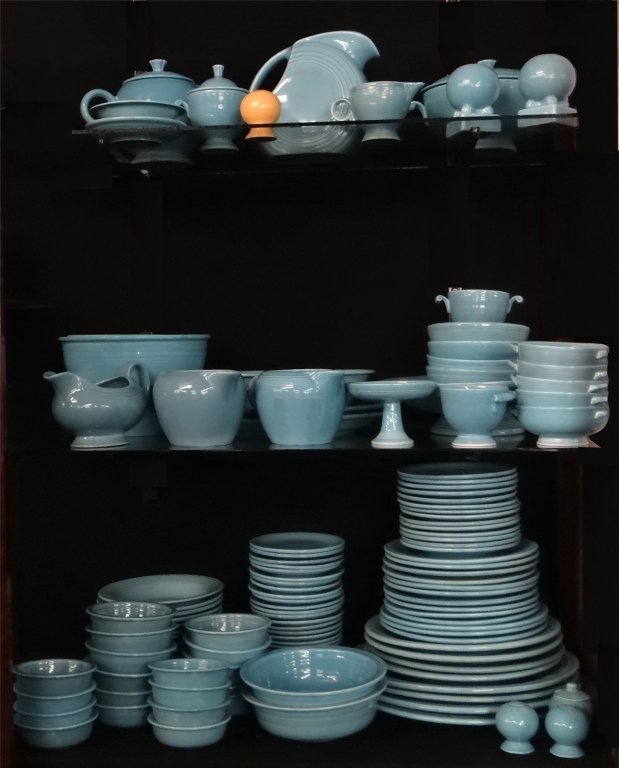 APPROX. 105 PCS. VINTAGE TURQUOISE  FIESTAWARE (1 of 8)