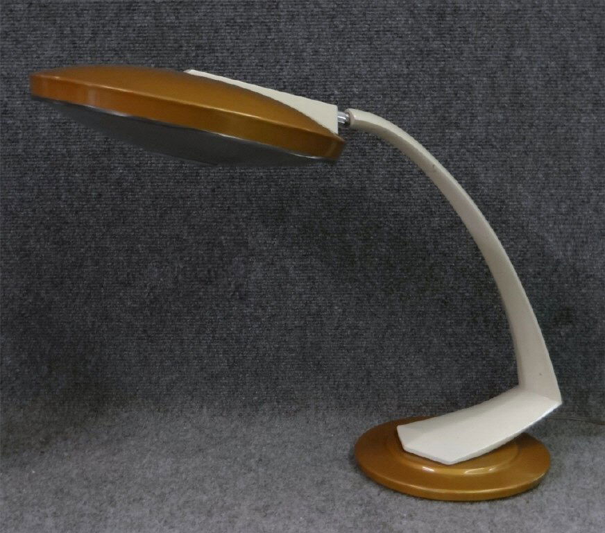 SPANISH MODERN DESK LAMP BY FASE IN CREME & GOLD (1 of 5)