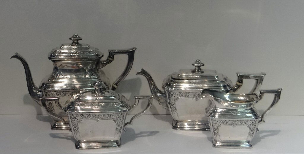 4 PC. STERLING SILVER COFFEE & TEA SET (1 of 10)