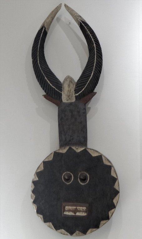 AFRICAN BAULE MASK 49" TALL (1 of 4)