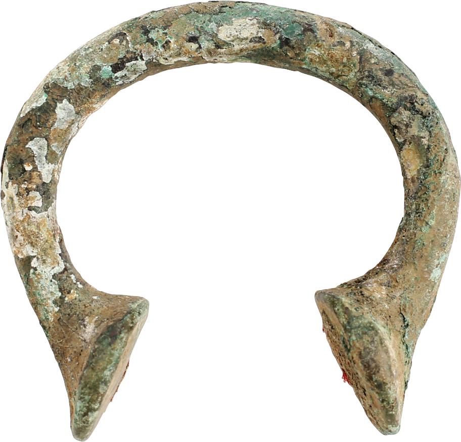 ENGLISH SLAVE TRADE BRACELET, C.1700-1820 (1 of 2)