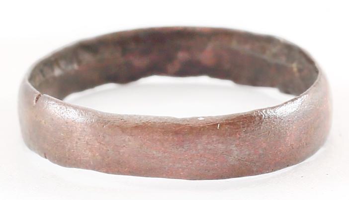 RARE COPPER VIKING RING, 900-1050 AD, SZ 7 (1 of 2)