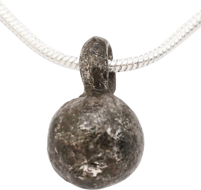 ANCIENT ROMAN WOMAN'S PENDANT, 1ST-3RD CENTURY (1 of 2)