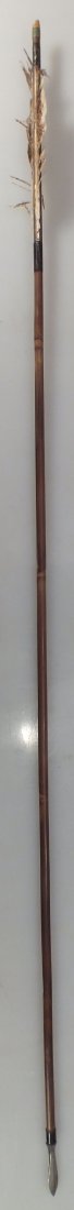 JAPANESE SAMURAI WAR ARROW 1603-1867: Edo period. 37 3/4" length. Wood nock and willow leaf form point.