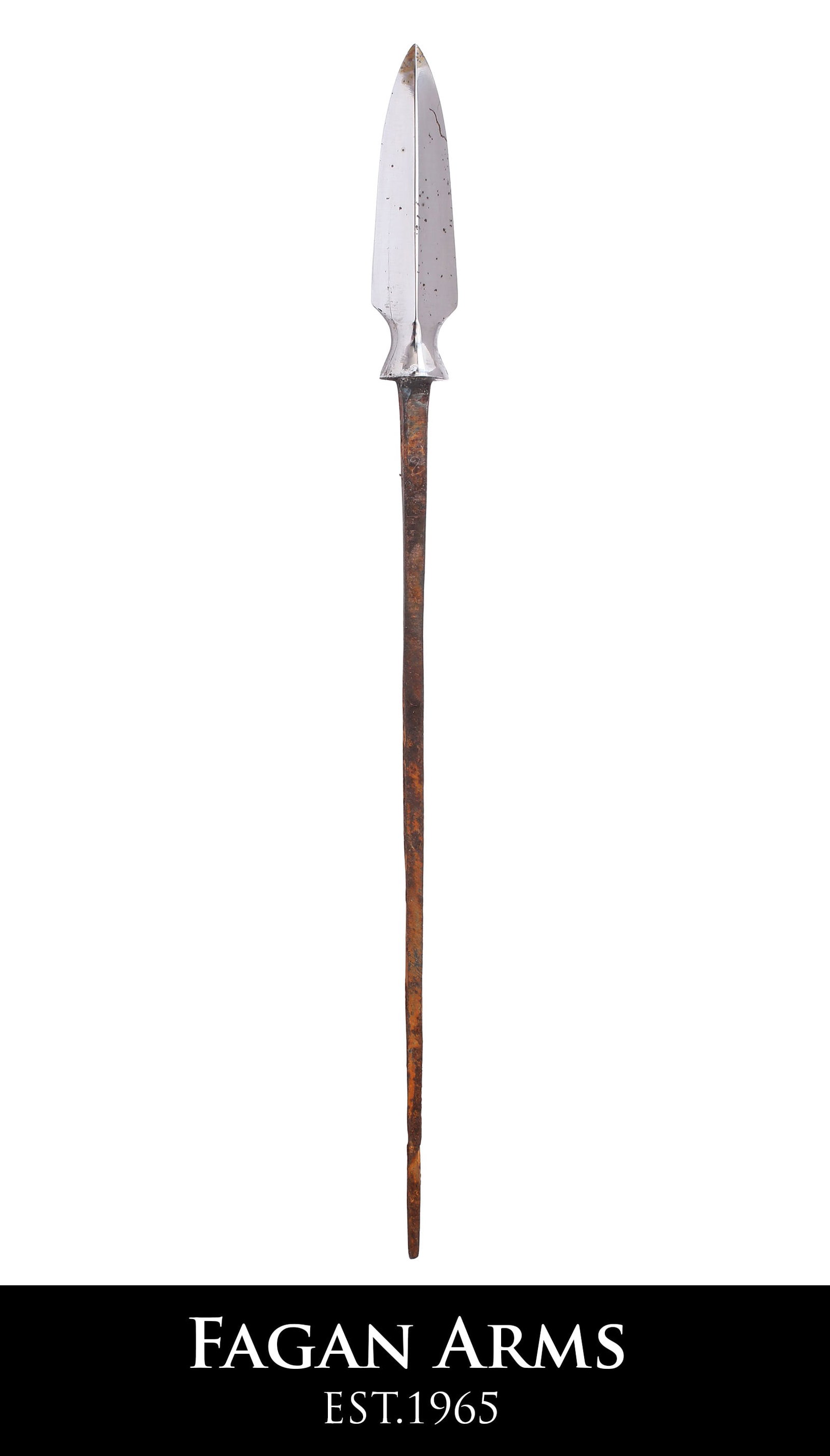 JAPANESE SAMURAI WAR ARROWHEAD: Edo Period. 6 3/8" length. Fine togari form, the point crisp and bright. Tang surface rusted as typical. Exceptional example.