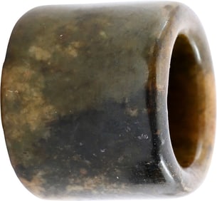 CHINESE JADE ARCHER’S RING, 17TH-18TH CENTURY