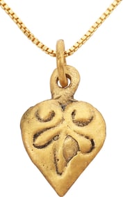 FINE VIKING HEART NECKLACE, 10TH-11TH CENTURY AD