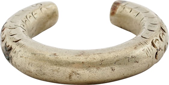 ASHANTI WOMAN'S FIGHTING BRACELET
