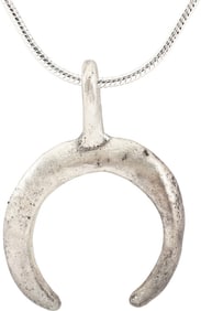 VIKING LUNAR PENDANT C.900-1000 AD