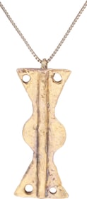 ROMAN LEGIONARY’S SWORD BELT MOUNT NECKLACE MID-LATE 4TH CENTURY AD