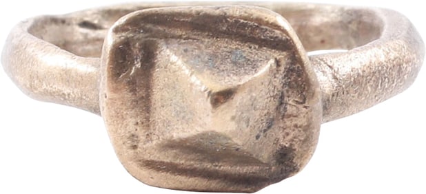 ROMAN PROSTITUTE'S RING, C.100-300 AD, SIZE 4 1 ⁄ 2