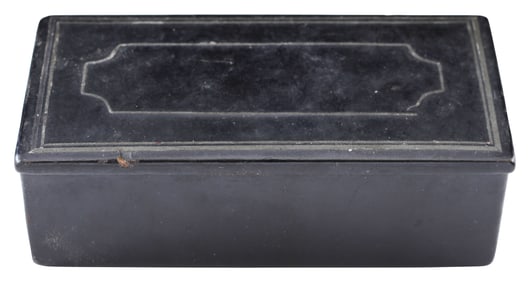 COLONIAL AMERICAN SNUFF BOX