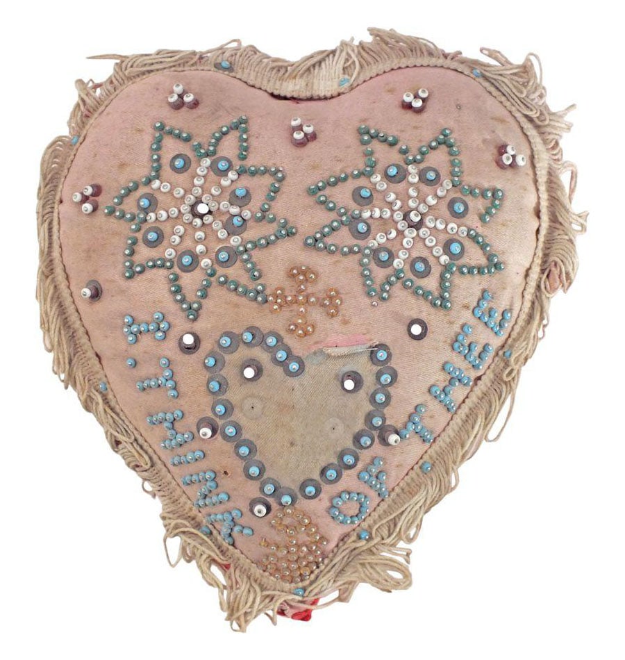 ENGLISH SAILOR'S SWEETHEART CUSHION (1 of 3)