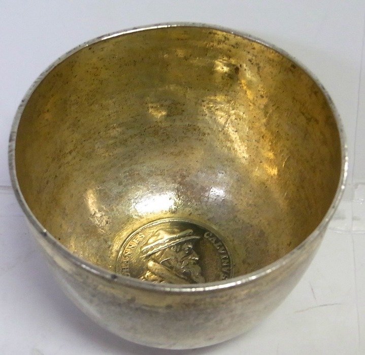 Johannes Calvinus Calvin Coin Silver Gilt German Cup (1 of 9)