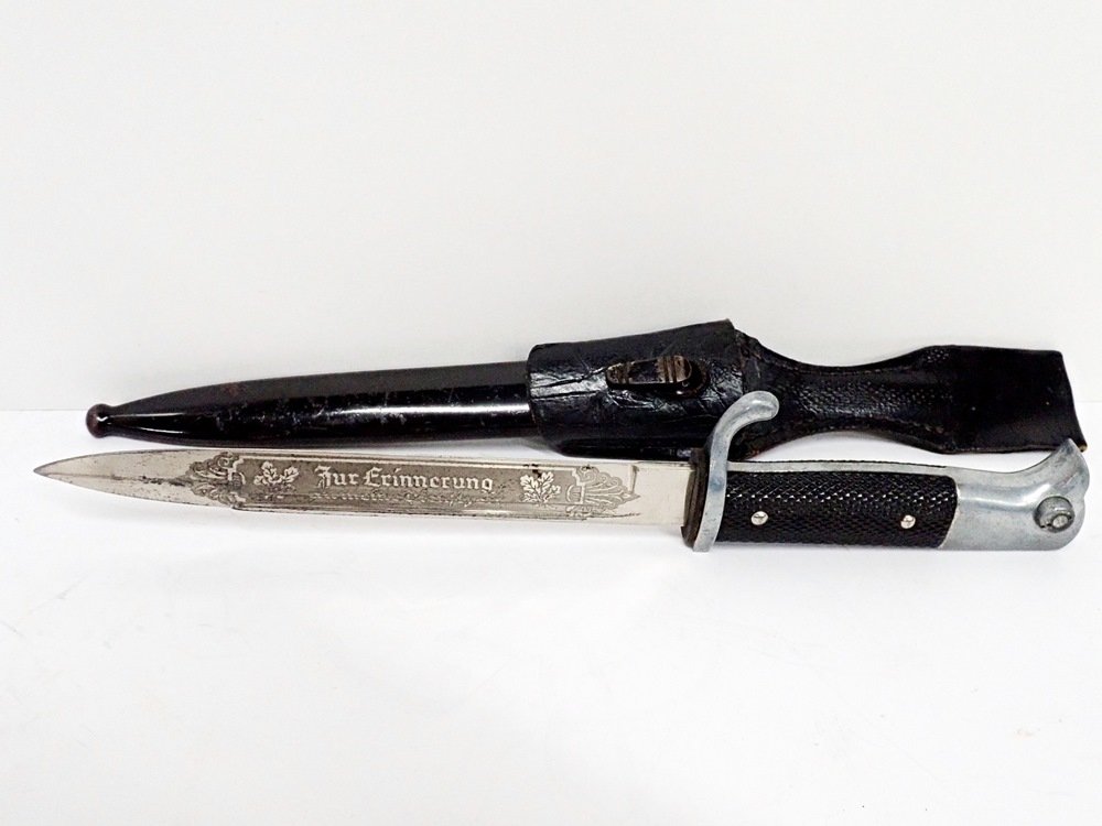 WWII German Presentation Bayonet w/ Engraved Blade Scab (1 of 12)