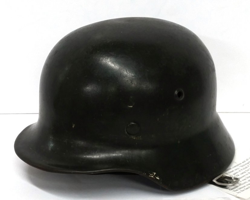 Vintage Original Complete WWII German Helmet Murnau POW (1 of 9)