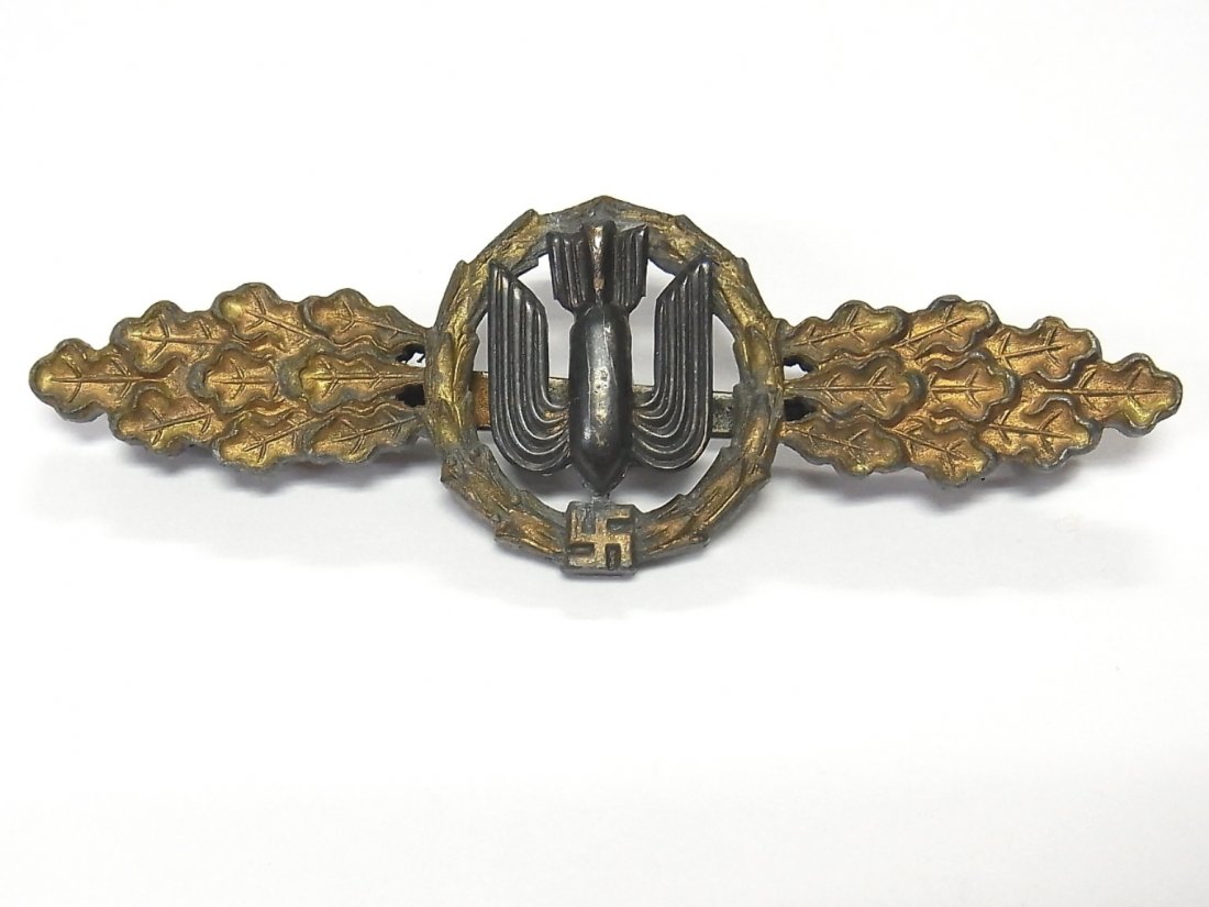 WWII German Luftwaffe Bomber Squadron Aviator Clasp (1 of 7)