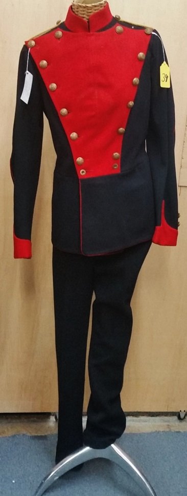 Antique WWI 12th Royal Lancers British Army Uniform: An incredible and near mint antique tunic and pants from the British Army’s 12th Lancers cavalry unit. Formed in 1715, this force under the Prince of Wales fought with the British Army until 1960. T