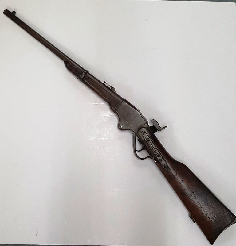 Civil War Spencer Repeating Carbine Cavalry Model 1865: Civil War Spencer Repeating Carbine Cavalry Model 1865 US Burnside Rifle CoDescription:Civil War Spencer Repeating Carbine Cavalry Model 1865 US Burnside Rifle Co. Engraved GC on walnut stock. Stamped